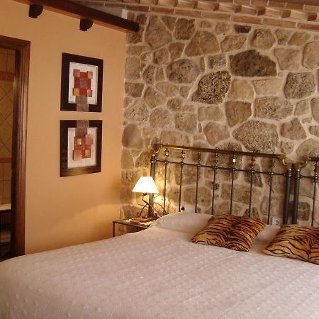 Hostal Casa Laure Y Mª Jose Arens de Lledo エクステリア 写真